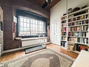 Photo 6- click for photo gallery